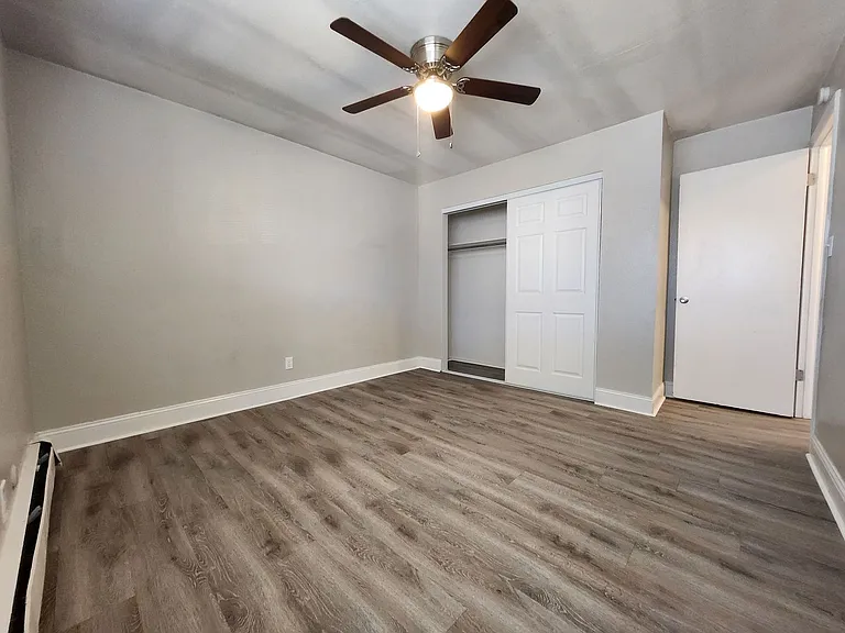 4420 Loomis Ave #4 — Photo 14