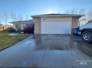 329 7th St, Middleton, ID 83644