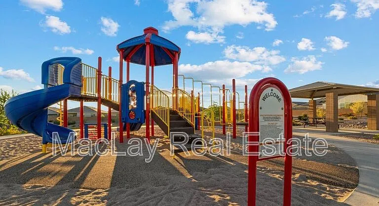 1164 W Chimes Tower Dr — Photo 5