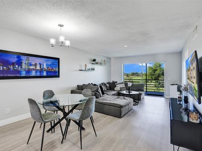 2431 SW 82nd Ave APT 302, Davie, FL, 33324