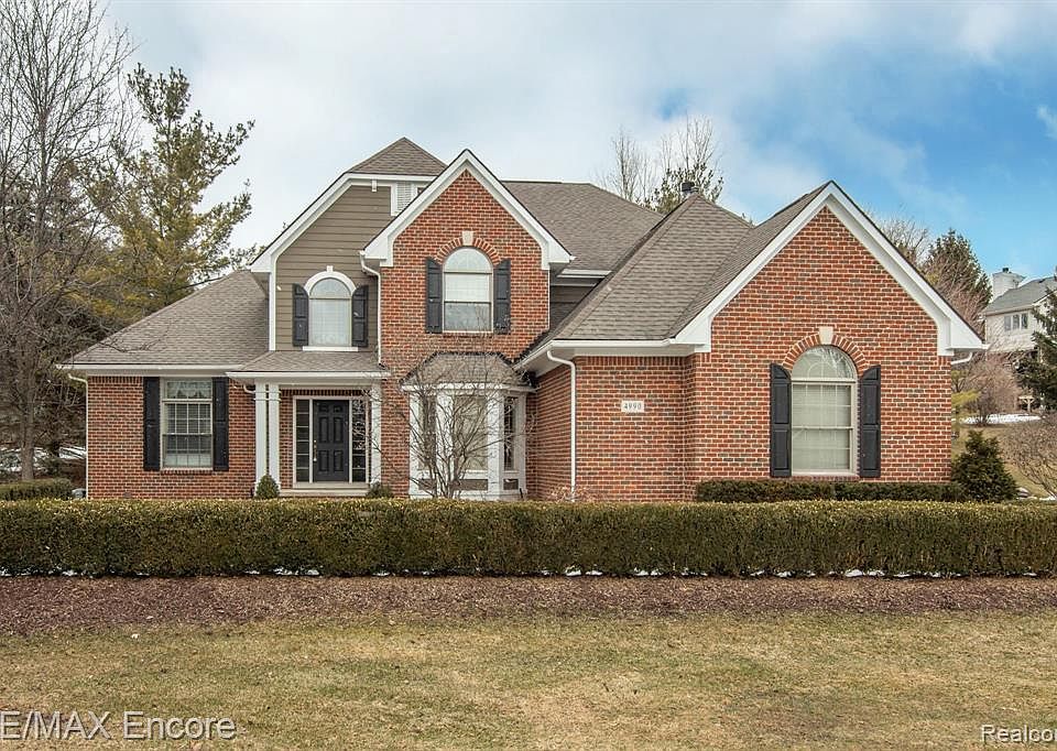 1st image of 4990 Highland Ct