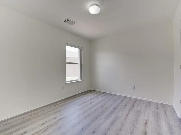5918 Laramie River Ct — Photo 27