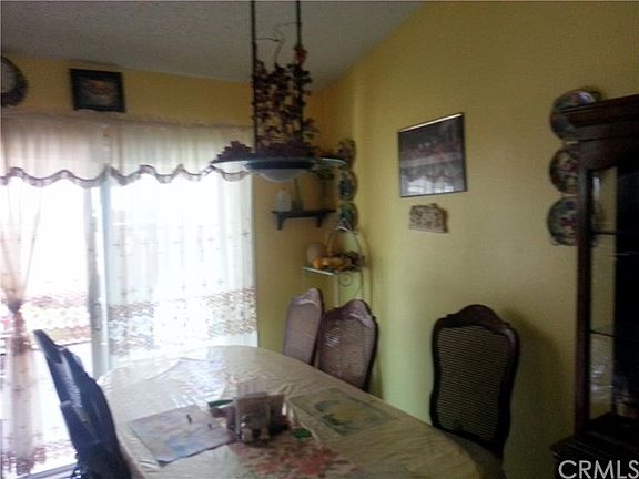 3rd image of 10039 Alameda Ave