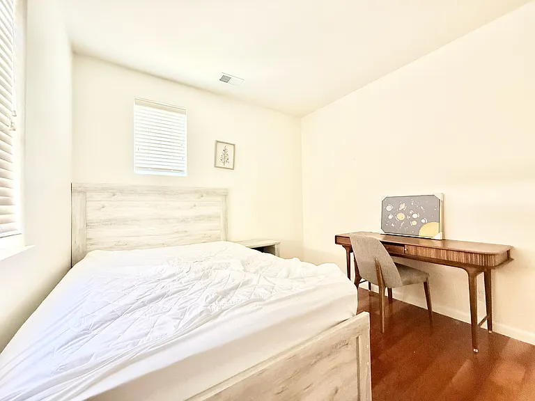 863 Dederick Ct — Photo 55