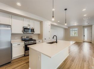 24374 E 42nd Avenue, Aurora, CO 80019