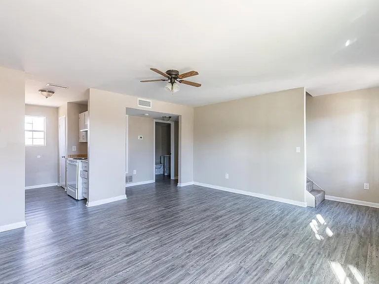 701 S Marsh St — Photo 6