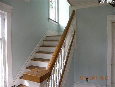 2nd image of 821 Washington Ave