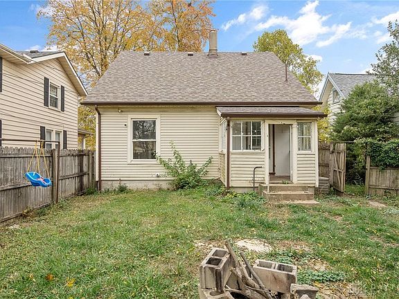 5th image of 2029 Brookline Ave