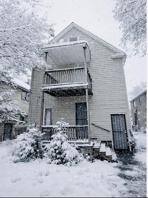 Building Photo - 2990 E 130th St