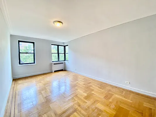 Rented by Compass | media 3