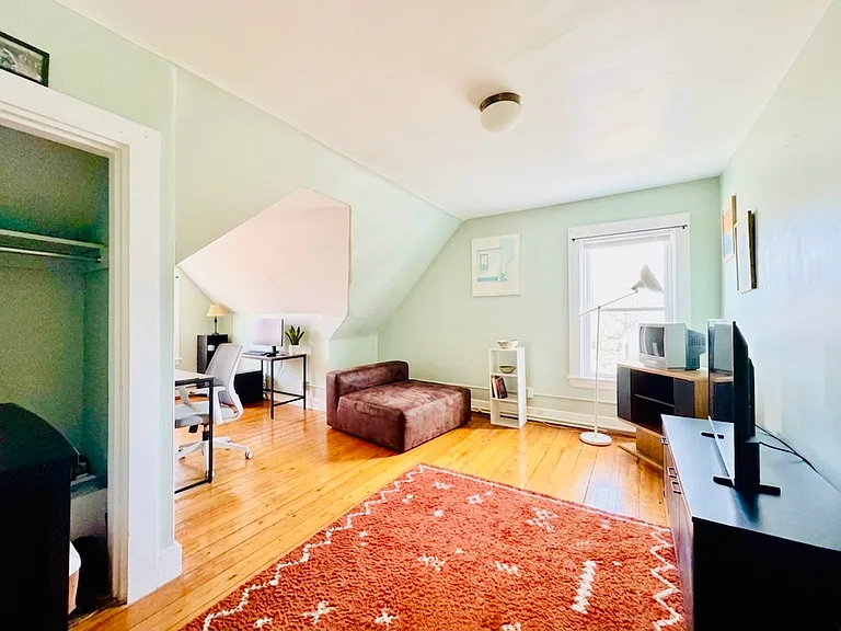 3 Foster St #2L — Photo 7
