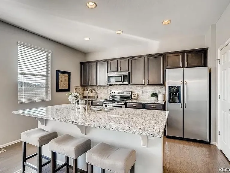 2212 Shadow Creek Dr — Photo 10