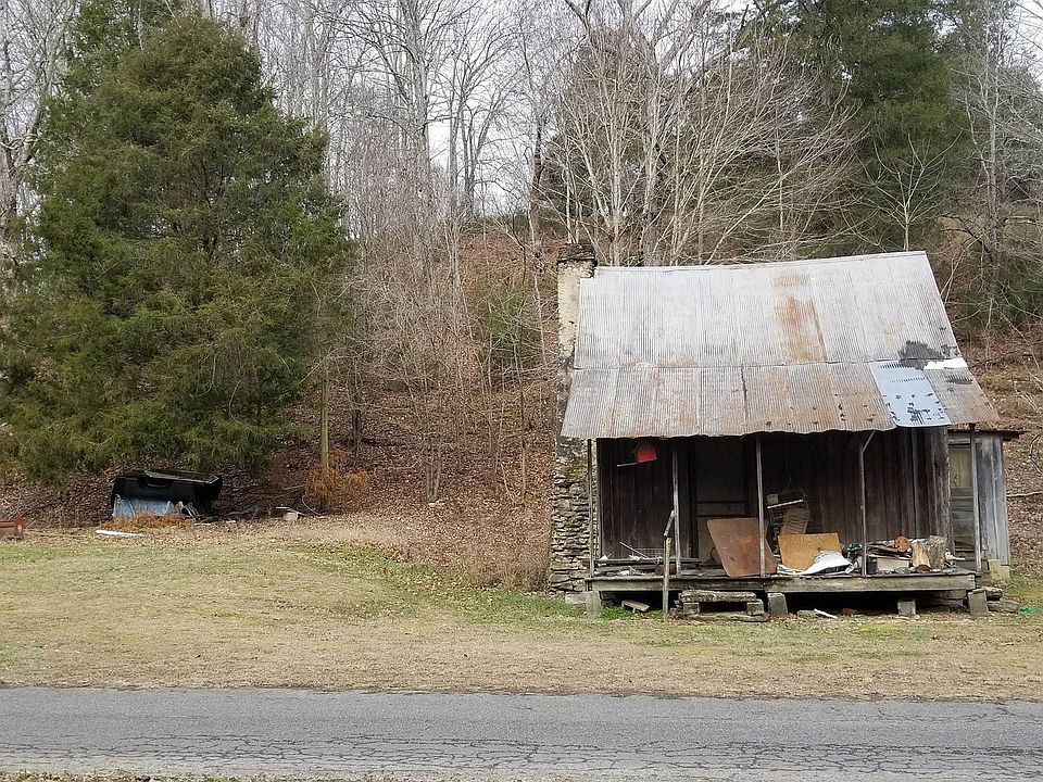 2nd image of 8271 Jernigan Hollow Rd