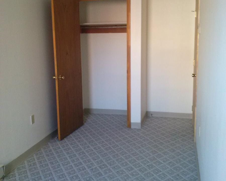 Bedroom Closet space