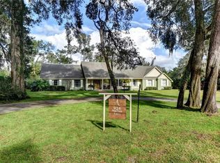 924 Pine Tree Ter, Deland, FL 32724
