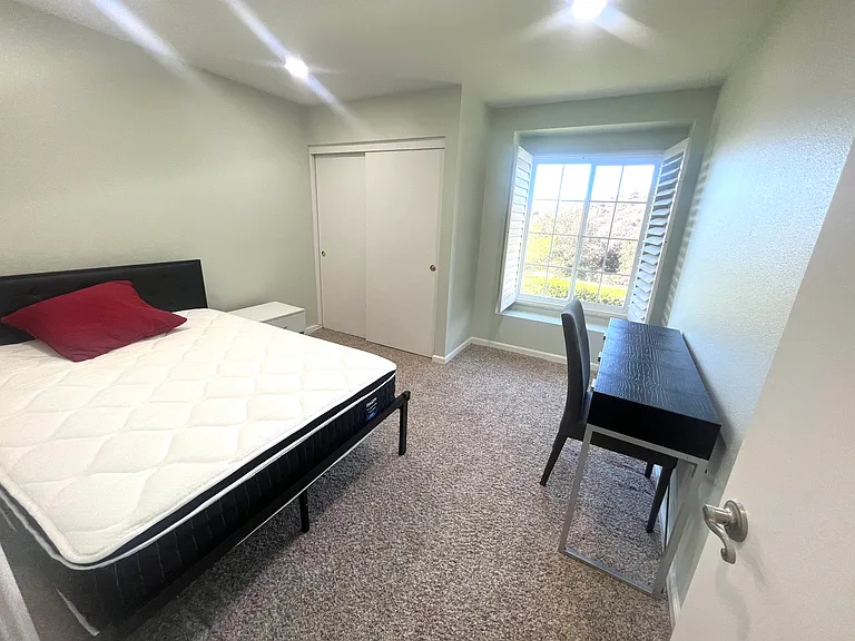 19801 Meadow Ridge Dr — Photo 13