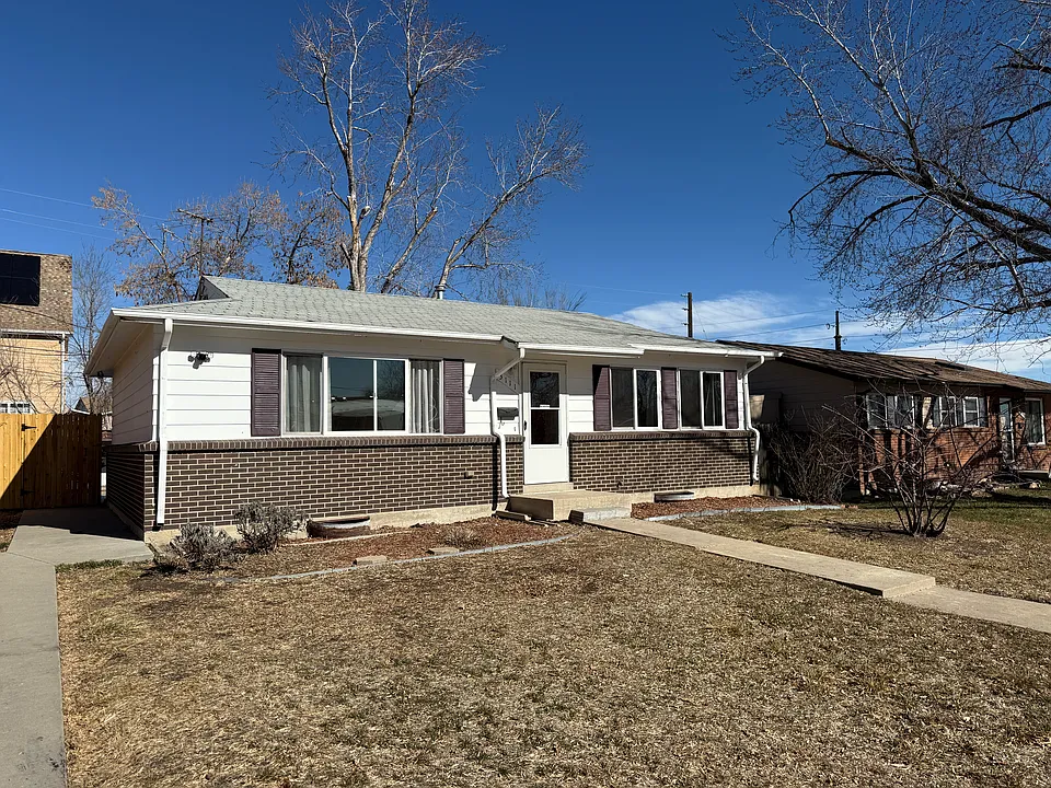 3111 W 95th Ave