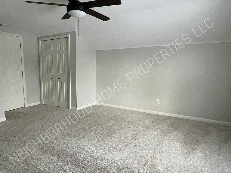 2450 Gerald Ave — Photo 36