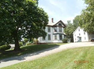 31 6th St APT 2, Dover, NH 03820