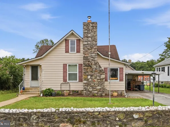 25327 Highfield Rd, Cascade, MD 21719
