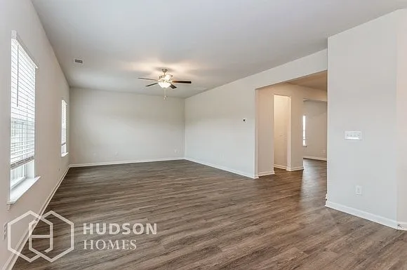 1270 Fendt Dr — Photo 9