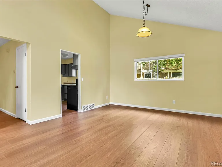8913 E Chenango Ave — Photo 6