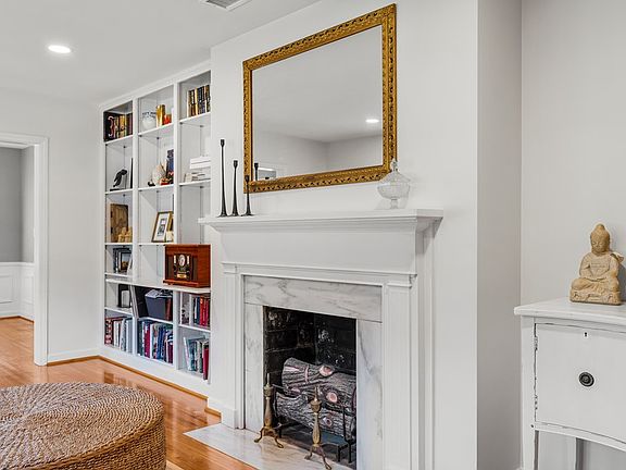 5th image of 2868 Lynda Ln