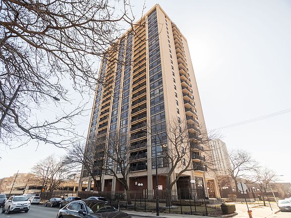 2nd image of 2605 S Indiana Ave Unit 1604