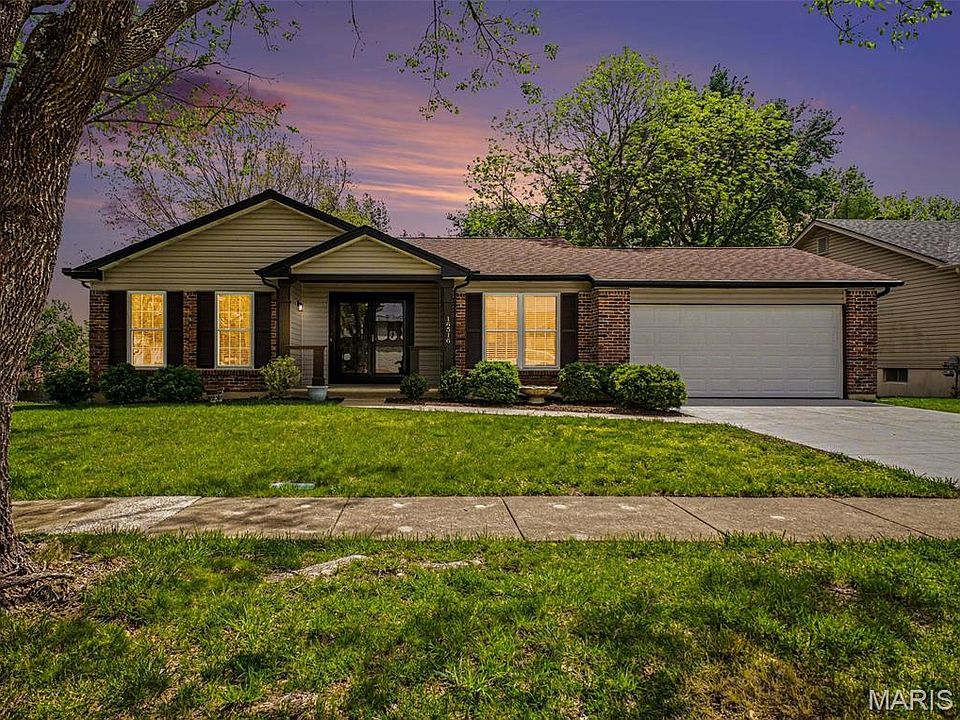 1st image of 16516 Birch Forest Dr