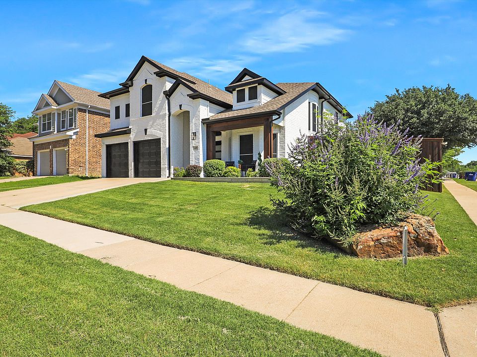 1st image of 429 Cypress Hill Dr