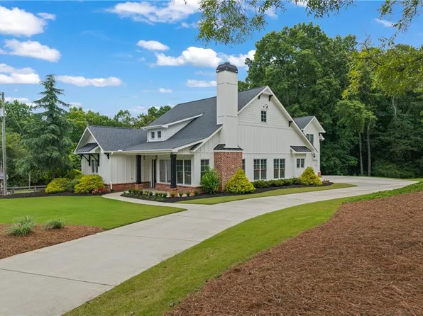 3223 Holbrook Campground Rd, Alpharetta, GA 30004