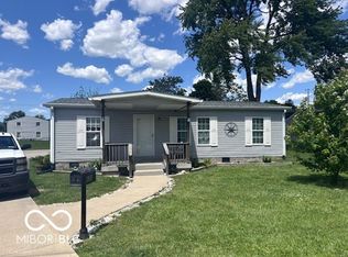 620 Pearl St, Whiteland, IN 46184