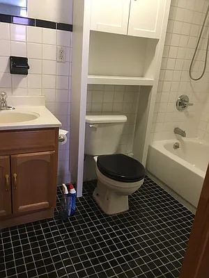 Rented by Danielle Stoller, LREB | media 12