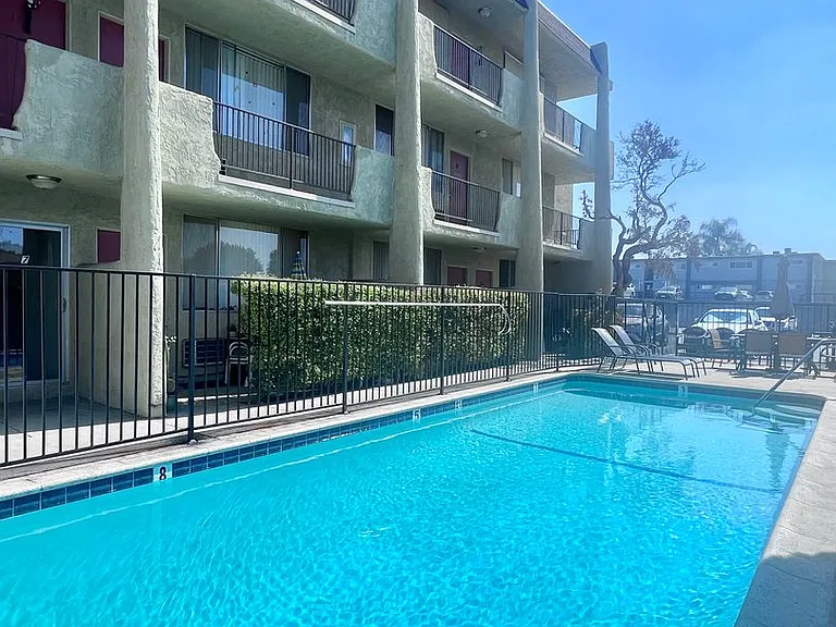 18410 Plummer St. — Photo 6