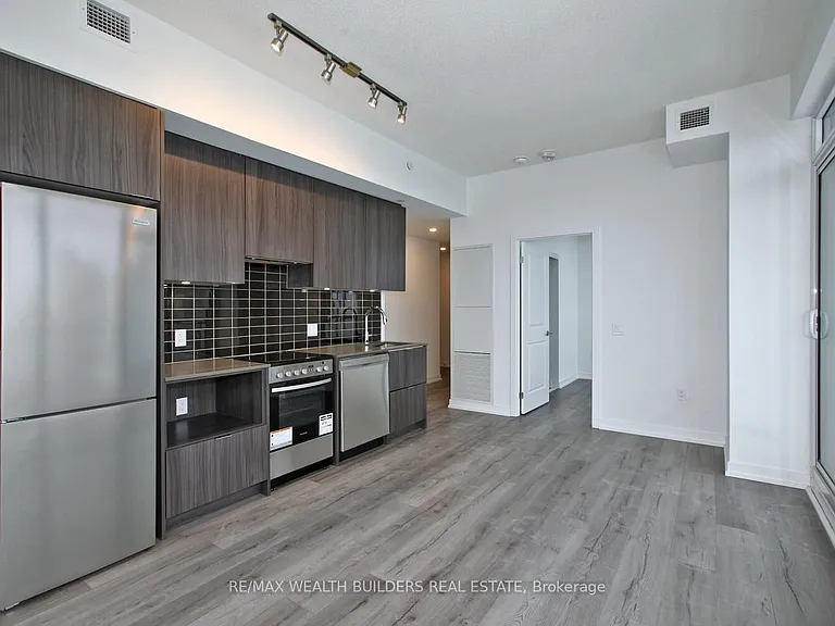 395 Bloor St E #3504 — Photo 9
