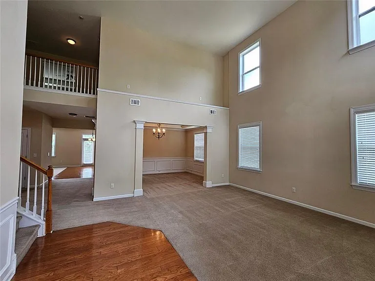 3755 Long Lake Dr — Photo 8