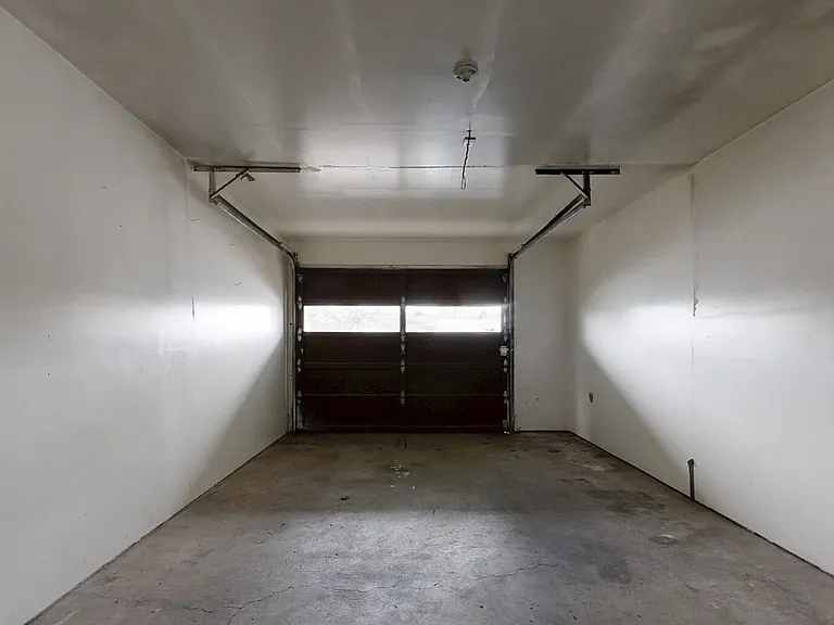 Attached Garage