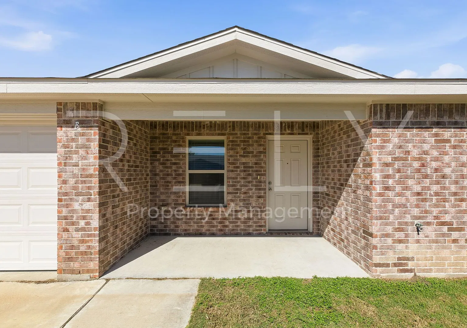 PM1-HH1805 Emma Naylor Ct — Photo 3