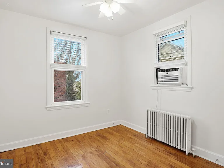 742 Congress St SE — Photo 13