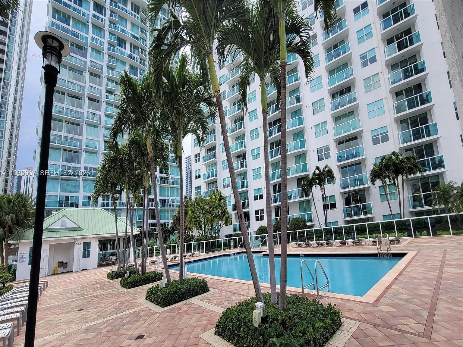 Brickell On The River N T — Photo 3