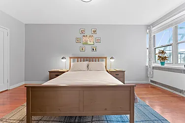 Sold by Poljan Properties Inc.