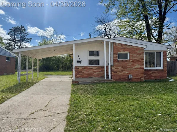 24151 Church St, Oak Park, MI 48237