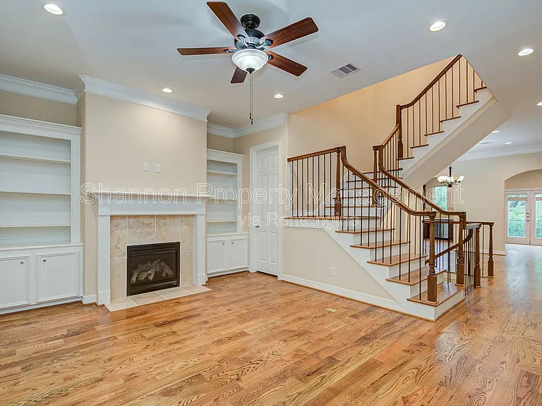1904 Lauderdale St — Photo 7