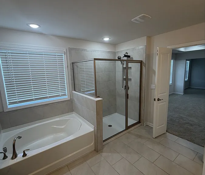 4251 Oakton Dr — Photo 63