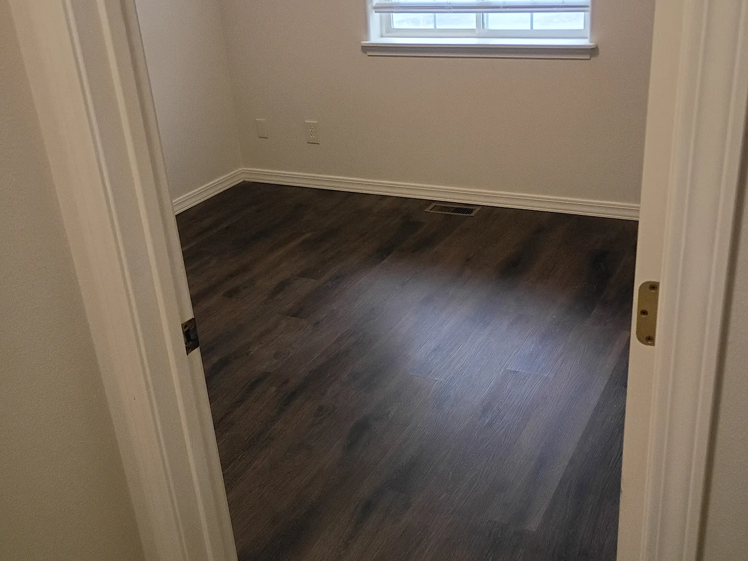 3 bed, 1200 sqft, $3,475 — Photo 3