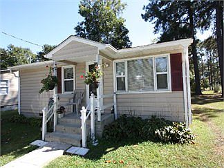 4th image of 2915 Olive Dr