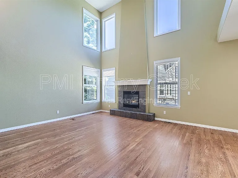 2615 Pemberly Ave — Photo 9