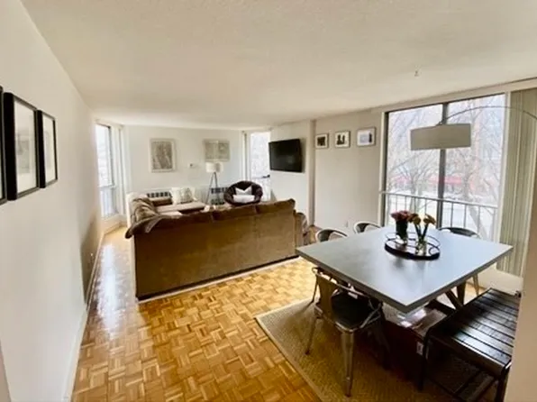 35 Pond Ave #7, Brookline, MA 02445