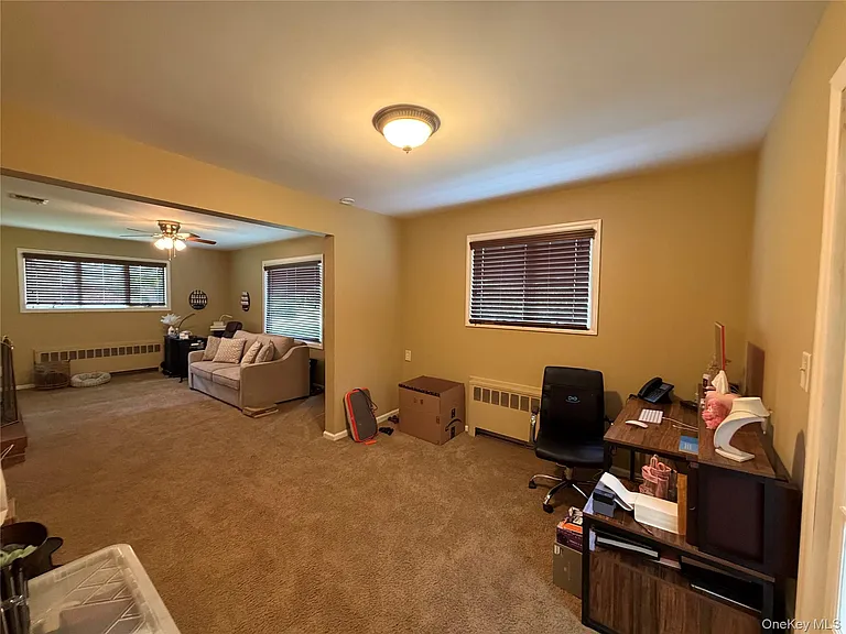 3 Deeringwood Ln — Photo 11