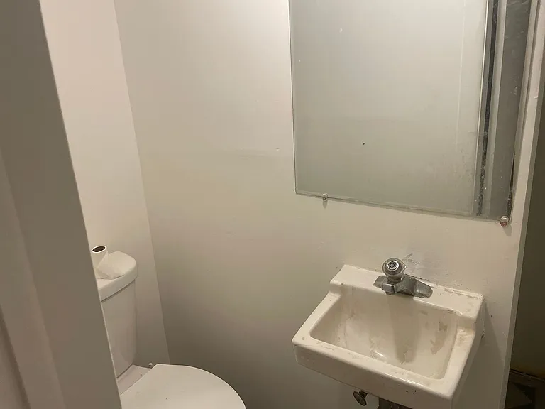 9 Lenis Ct — Photo 15